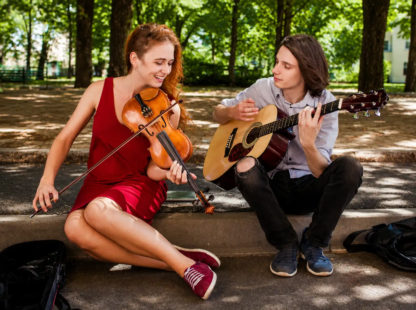 Violin and guitar acoustic duo